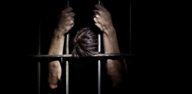 Varetektsfengslet i 499 dager: Frikjent fredag for voldtektsanklage