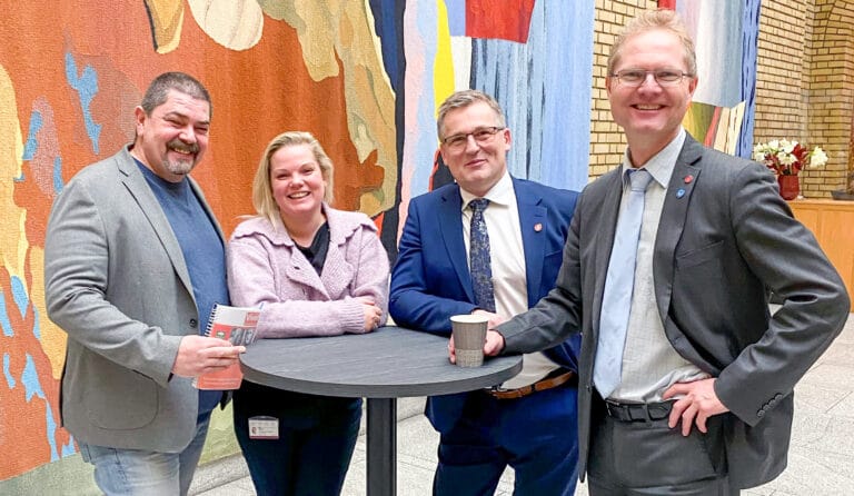 Frp-er vil ha MannsForum inn på statsbudsjettet